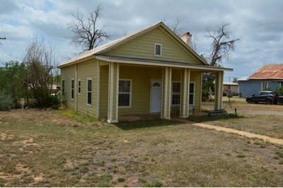 Angle view of front of house located at 601 Carrizo St., Cotulla, TX